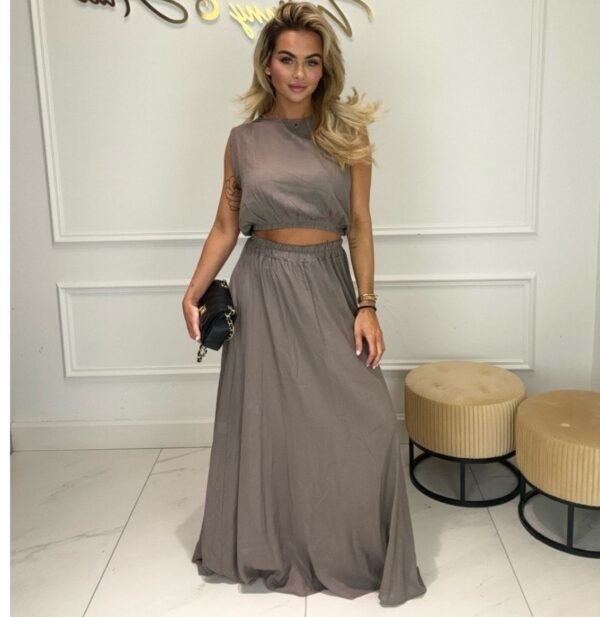 Ensemble taupe